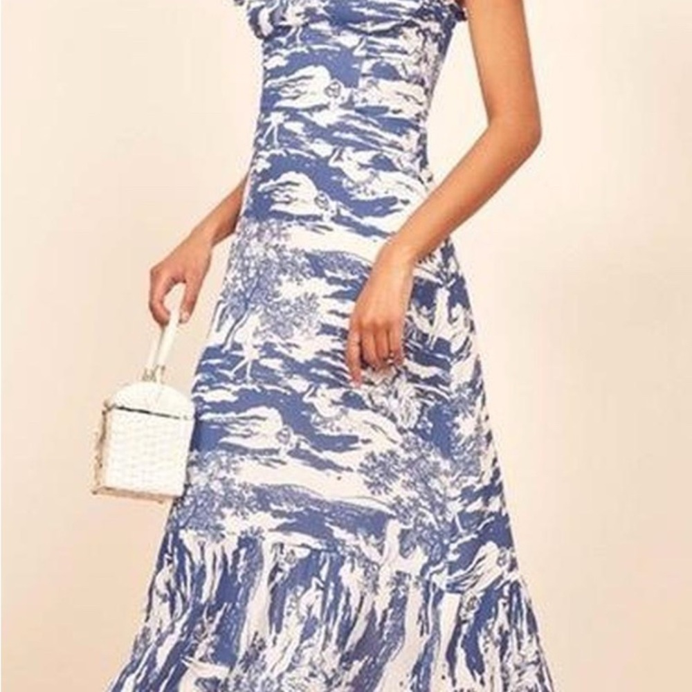 Blue and White Printed Women's Reformation Nikita Dress